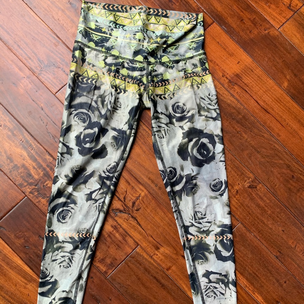 Teeki hot pant legging rose Medium